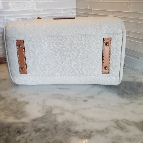 Dooney and Bourke Kendra Satchel NEW Condition Pebble Leather - Picture 7 of 9